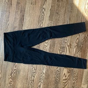 Black lululemon leggings